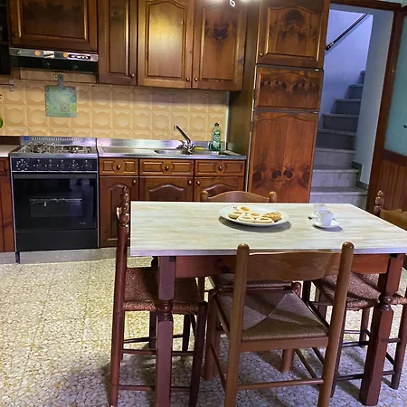 Casa Lizluba Casa vacanze Montefegatesi